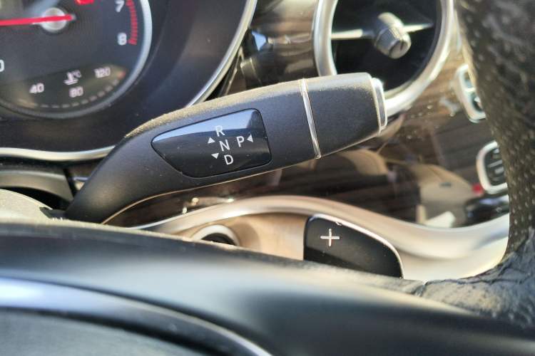 Used Mercedes-Benz V-Class 2016 V 260 Avantgarde Edition