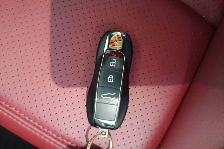 Used Porsche Macan 2022 Macan 2.0T
