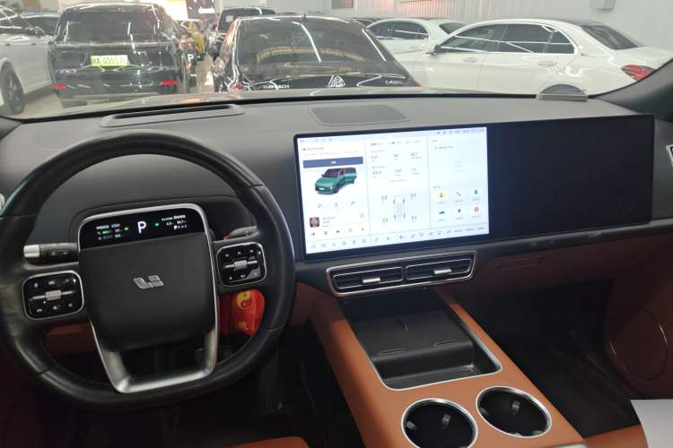 Used Li Auto L9 2022 Max model
