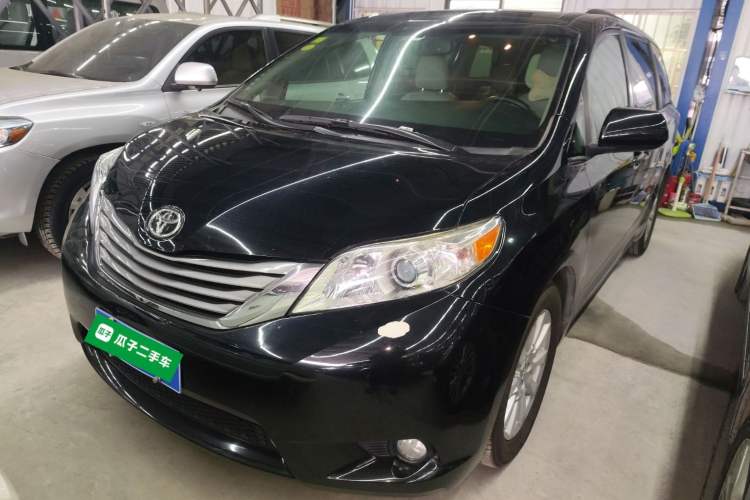 Used Toyota Sienna 2016 3.5L Two-Wheel Drive 7-Seater Parallel Import