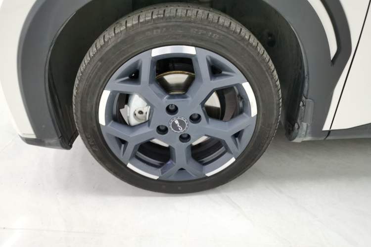 Used BYD Seagull 2025 305 km Free Version Left Front Wheel Hub