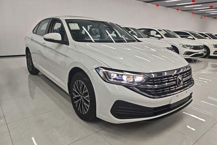 Used Volkswagen Sagitar 2025 Facelift 200TSI DSG Flyover Edition
