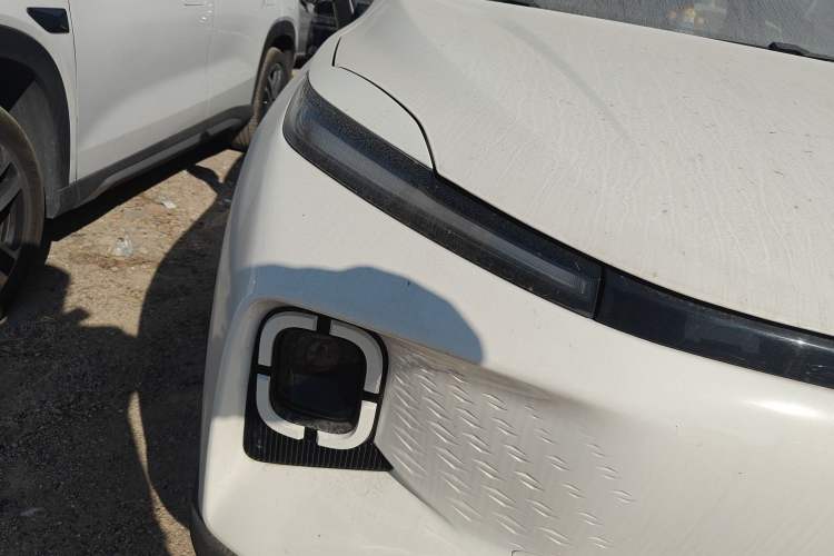 Used Geometry E Firefly 2024 301km Starlight
