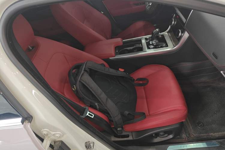 Used Jaguar XEL 2024 2.0T 250 PS R-DYNAMIC S Advanced Sport Edition
