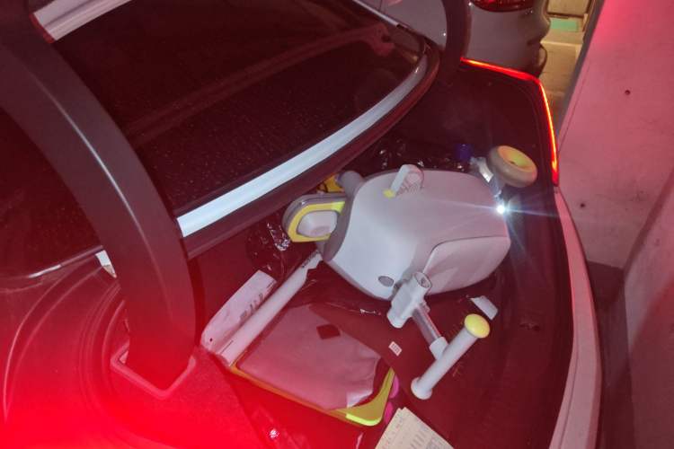 Used Cadillac CT6 PLUG-IN 2017 30E Elite Version Trunk