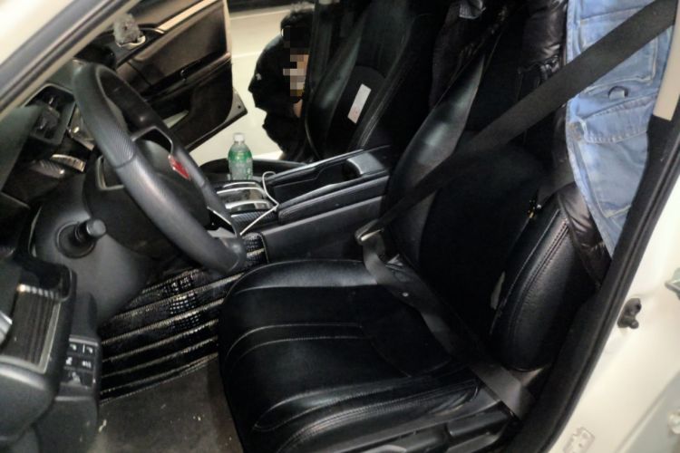 Used Honda Civic 2019 220TURBO CVT Dynamic Edition China V Left Front Seat