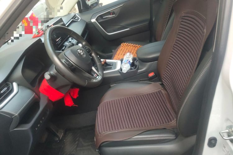 Used Toyota RAV4 2023 2.0L CVT Two-Wheel Drive 20th Anniversary Platinum Edition