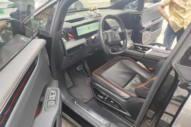 Used HiPhi X 2021 Luxury Edition 6-Seater