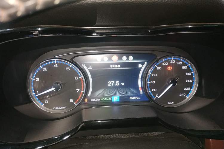 Used GAC Trumpchi GS8 2017 320T Two-Wheel Drive Luxury Smart Connectivity Version (7 Seats)