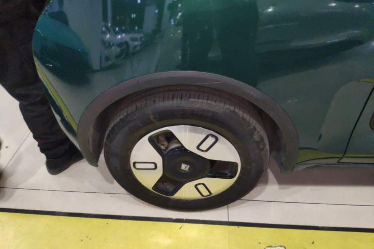 Used Baojun KiWi EV 2022 Designer Lite Edition Lithium Iron Phosphate
