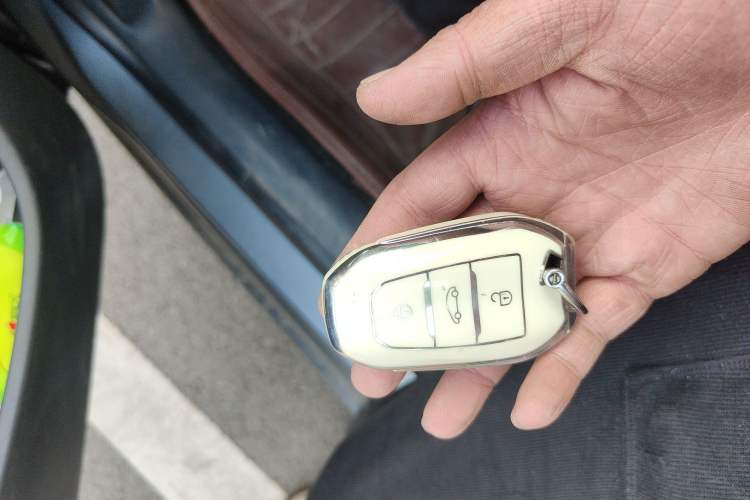 Used Citroen C4L 2013 1.6THP Automatic Enjoyment Edition Vehicle Key