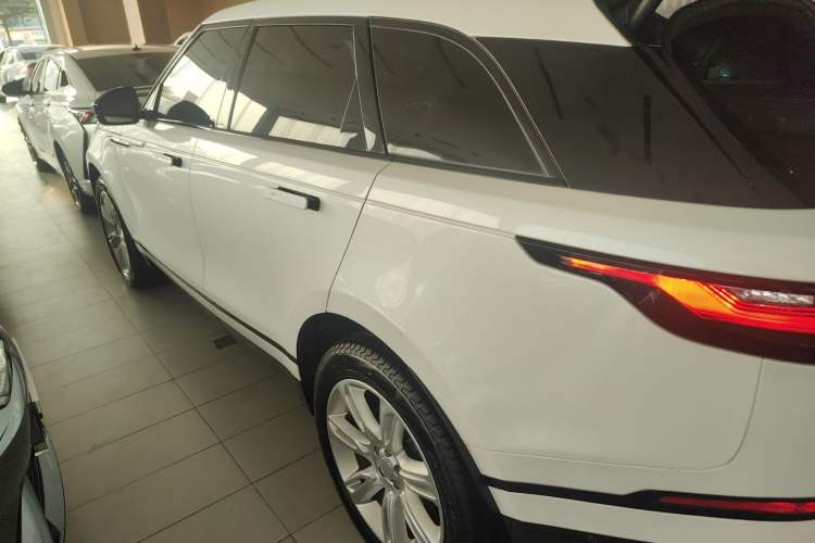 Used Land Rover Range Rover Velar 2022 250 PS Sparkling Heritage Edition
