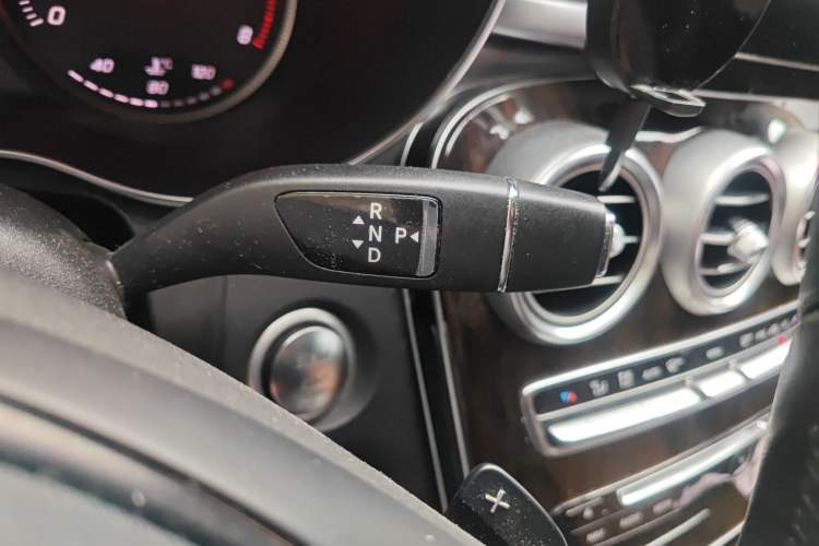 Used Mercedes-Benz GLC 2017 GLC 260 4MATIC Dynamic Edition
