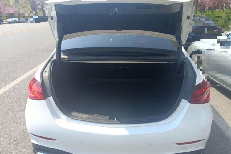 Used Mercedes-Benz C-Class 2024 Facelift C 260 L Night Edition Sport Version
