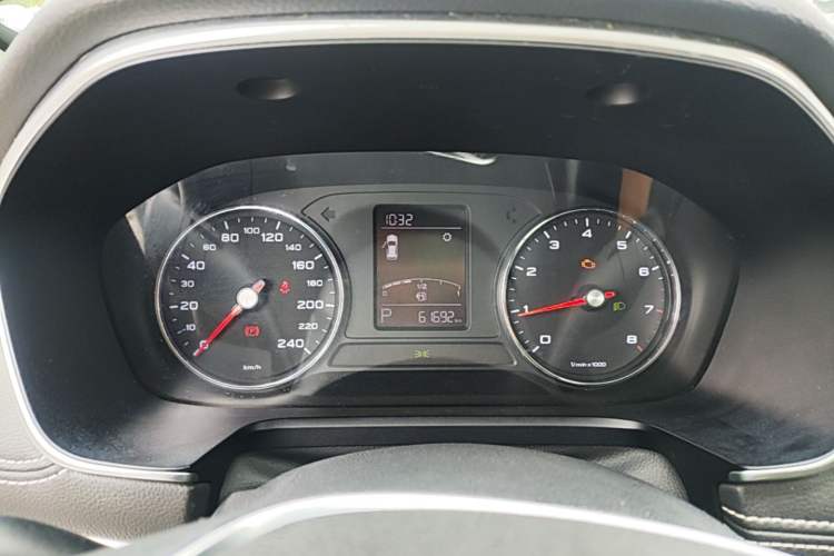 Used Roewe RX5 2020 20T Automatic 4G Connected Million Edition
