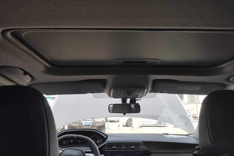 Used Peugeot 408 2022 1.6T Ambition Edition Headliner