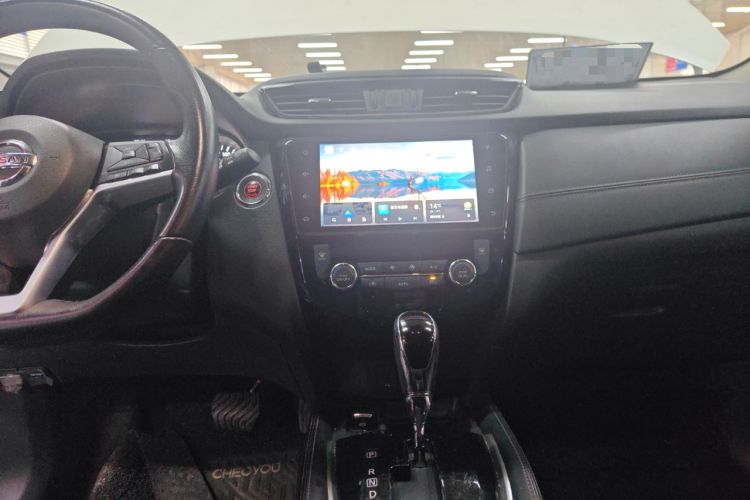 Used Nissan X-Trail 2021 2.0L CVT 2WD XL Premium Commemorative Edition Audio And AC Panel