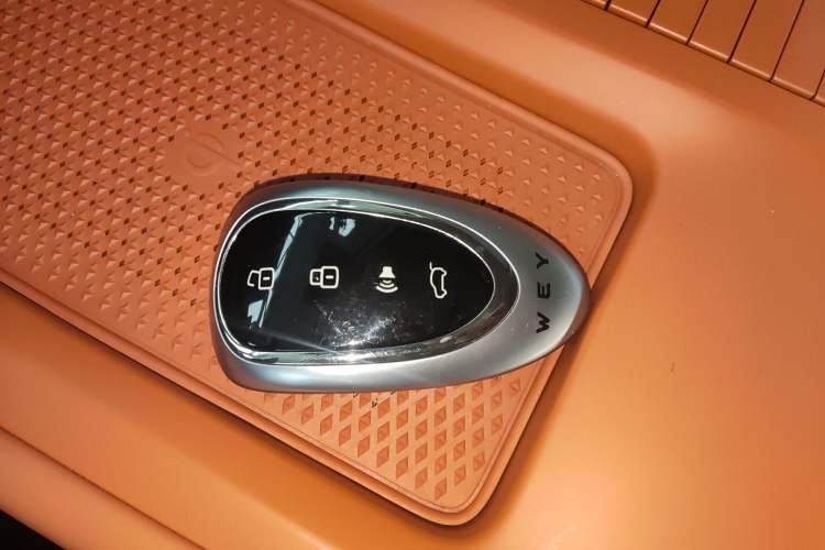 Used Wey Lanshan 2025 Four-Wheel Drive Max