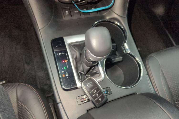 Used Toyota Highlander 2015 2.0T Four-Wheel Drive Ultimate Edition 7-Seater