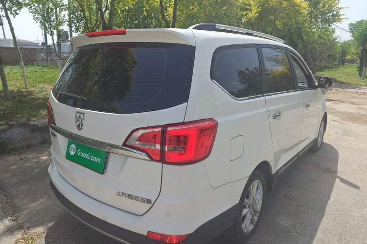 Used Baojun 730 2016 1.5L Manual Comfort Version 7 Seats China V Emission Standard Rear Right 45 Deg