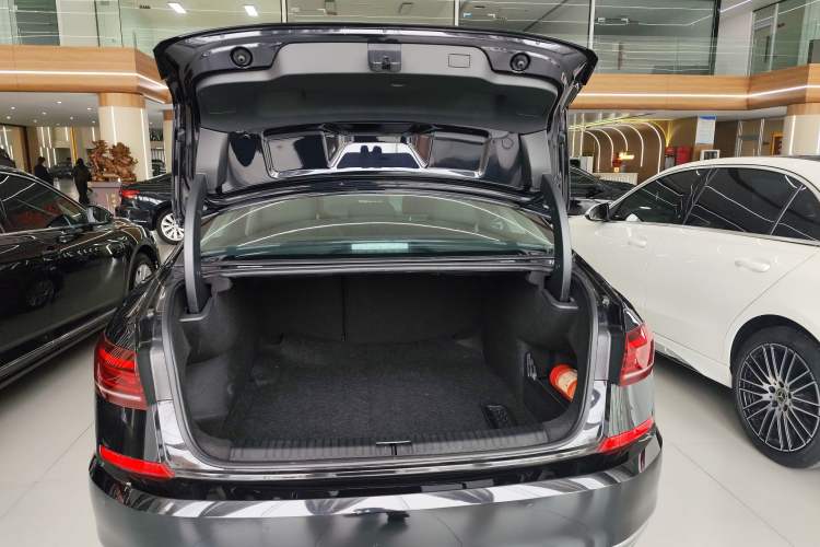 Used Volkswagen Passat 2024 280TSI Business Edition