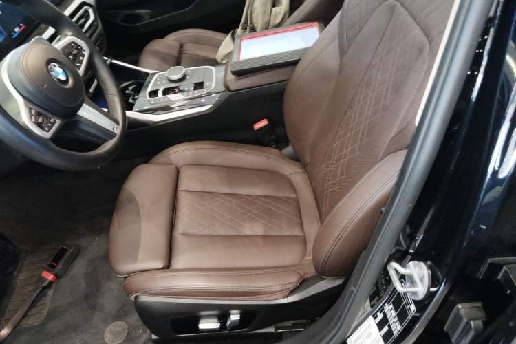 Used BMW 3 Series 2023 325Li M Sport Package
