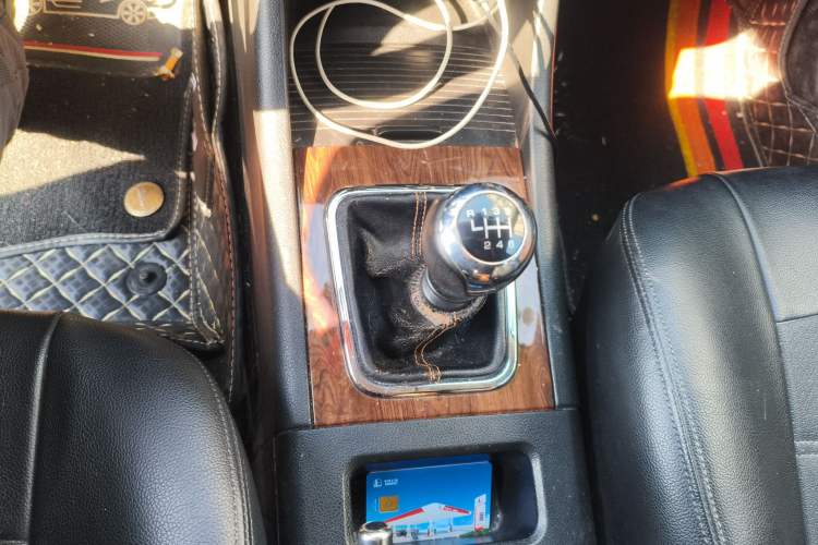 Used BAIC Weiwang S50 2016 1.5T Manual Happy Motion Superior Edition Gear Lever
