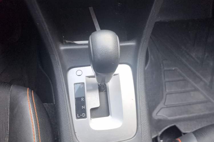 Used Subaru XV 2012 2.0i Comfort Edition
