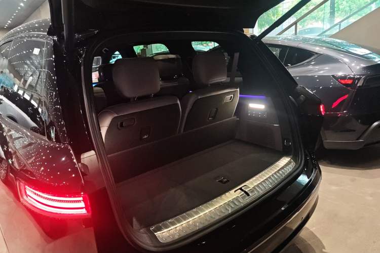 Used Nio ES8 2026 Model 6-seat Executive Luxury Edition Trunk