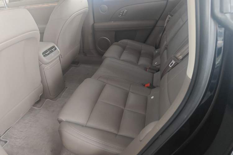 Used IM LS6 2026 Model Range-Extending 66 Max+ Left Rear Seat