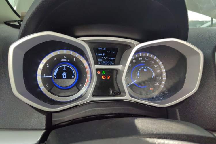 Used JAC Refine S3 2016 1.5L Manual Luxury Smart Version