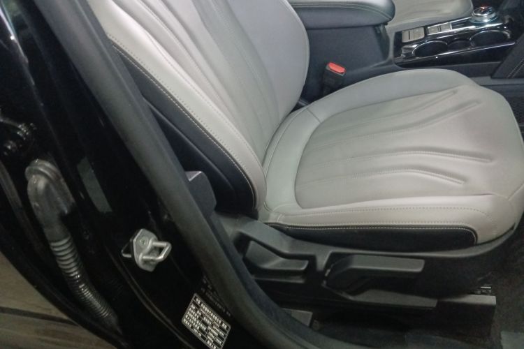 Used Ford Escape 2020 EcoBoost 245 Two-Wheel-Drive Comfort Edition