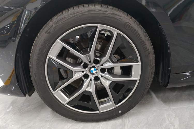 Used BMW 5 Series 2024 530Li Leading Luxury Package
