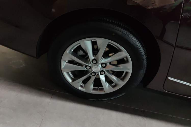 Used Buick GL8 2022 Avenir Aivia Six-Seat Deluxe Edition
