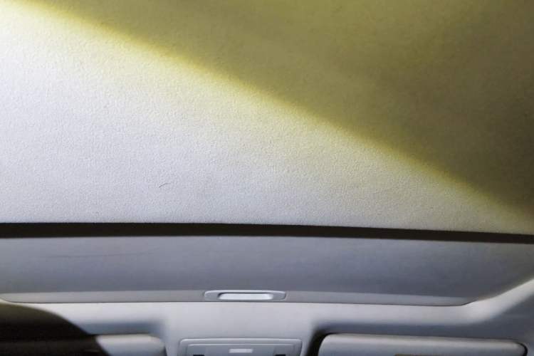 Used Lexus ES 2015 300h Comfort Edition
