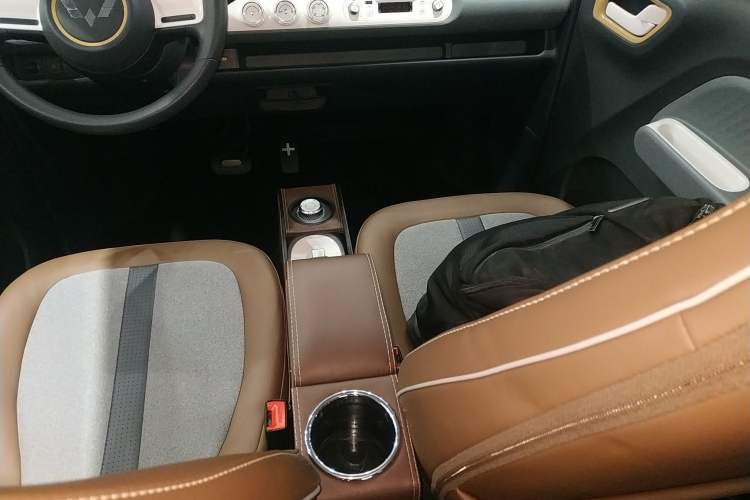 Used Wuling Hongguang MINIEV 2022 GAMEBOY 200km Gaming Edition with Lithium Iron Phosphate