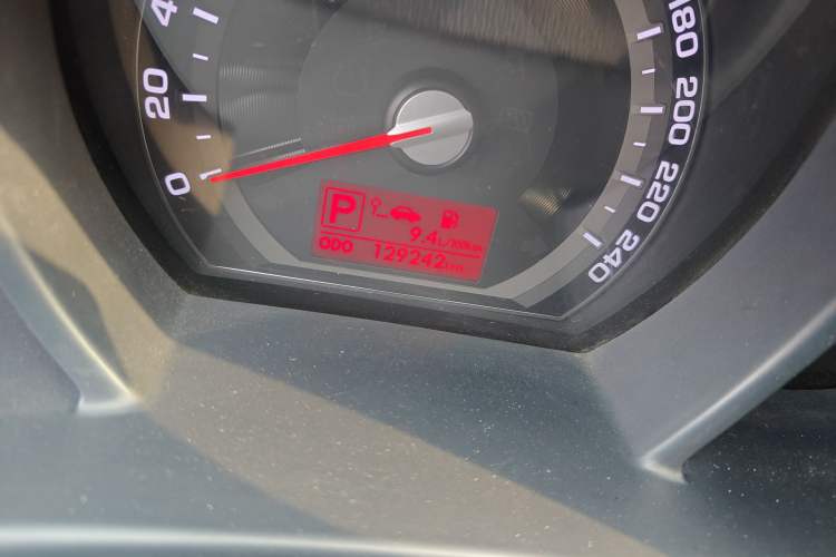 Used Kia Sportage R 2012 2.0L Automatic Two-Wheel Drive GL Trim
