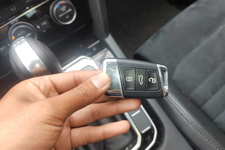 Used Volkswagen Magotan 2018 330TSI DSG Luxury Model
