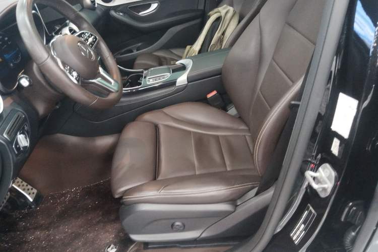 Used Mercedes-Benz GLC 2020 Facelifted GLC 260 L 4MATIC Dynamic Edition
