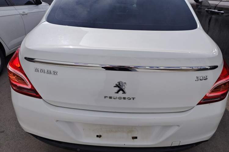 Used Peugeot 308 2014 Enjoy Edition Classic 1.6L Manual YouShang Model