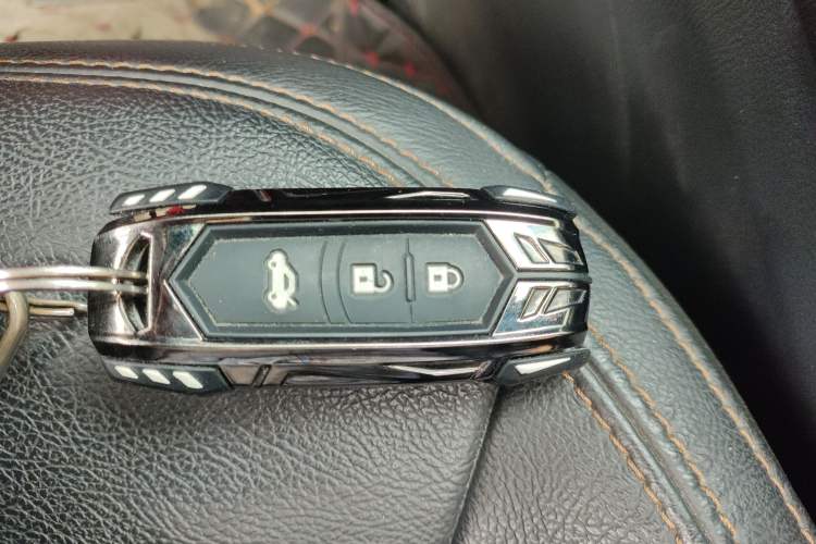 Used Mazda CX-5 2020 Revised Version 2.0L Automatic Two-Wheel Drive ZhiZun Trim Vehicle Key