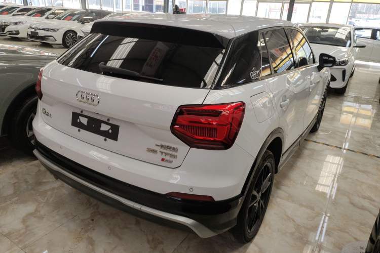 Used Audi Q2L 2021 35 TFSI Progressive Dynamic Edition