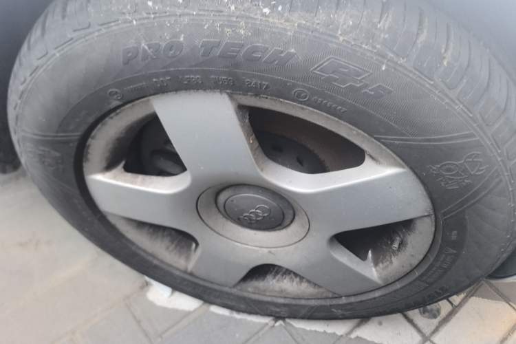 Used Audi A4 2005 1.8T 6-speed automatic Comfort trim level