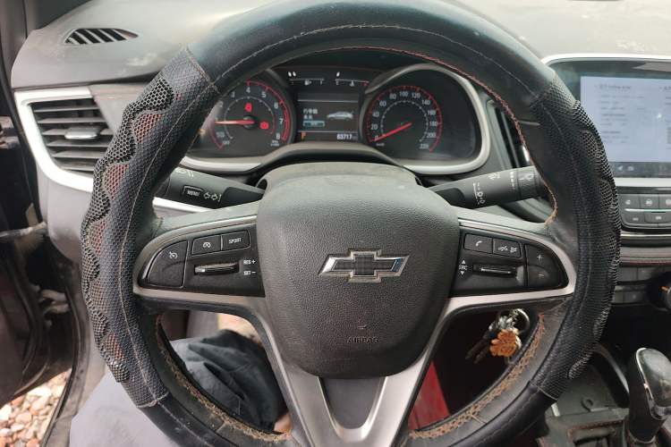 Used Chevrolet Monza 2020 Light Hybrid RS 330T Automatic Comfort Edition Steering Wheel