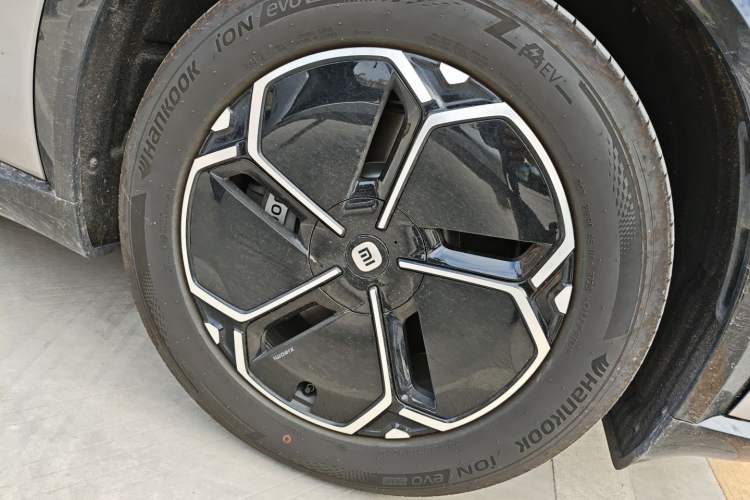 Used Xiaomi Auto YU7 2025 Ultra-Long Range Rear-Wheel Drive Version
