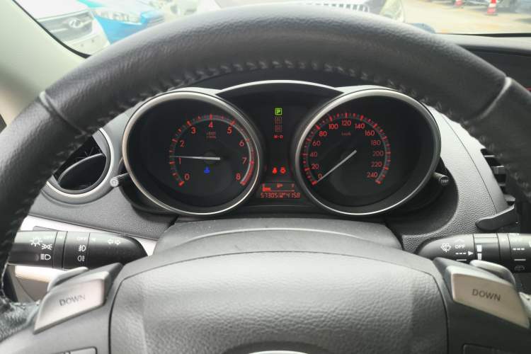 Used Mazda 3 2012 Hatchback 2.0L Automatic Luxury Model
