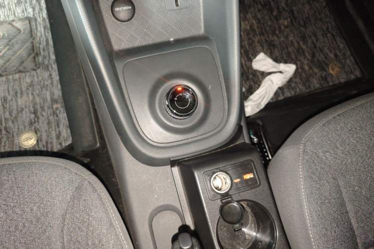 Used Wuling Hongguang New Energy 2025 Extended-Range Hybrid 50KM Comfort Version
