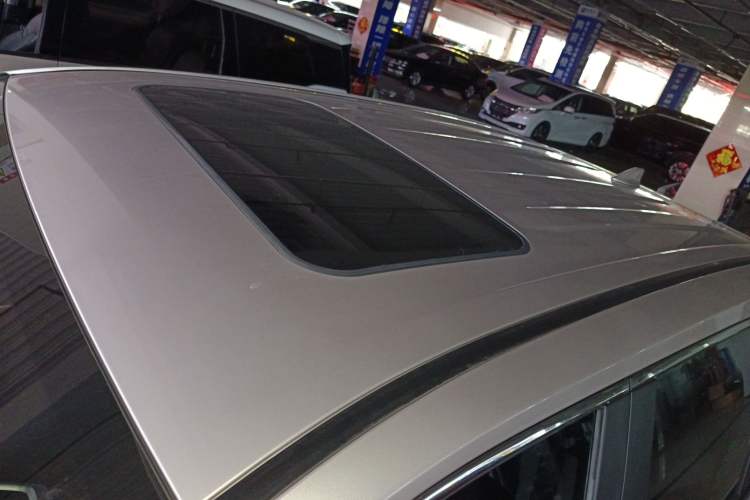 Used Toyota Wildlander 2021 2.0L CVT Two-Wheel Drive Luxury Edition Roof