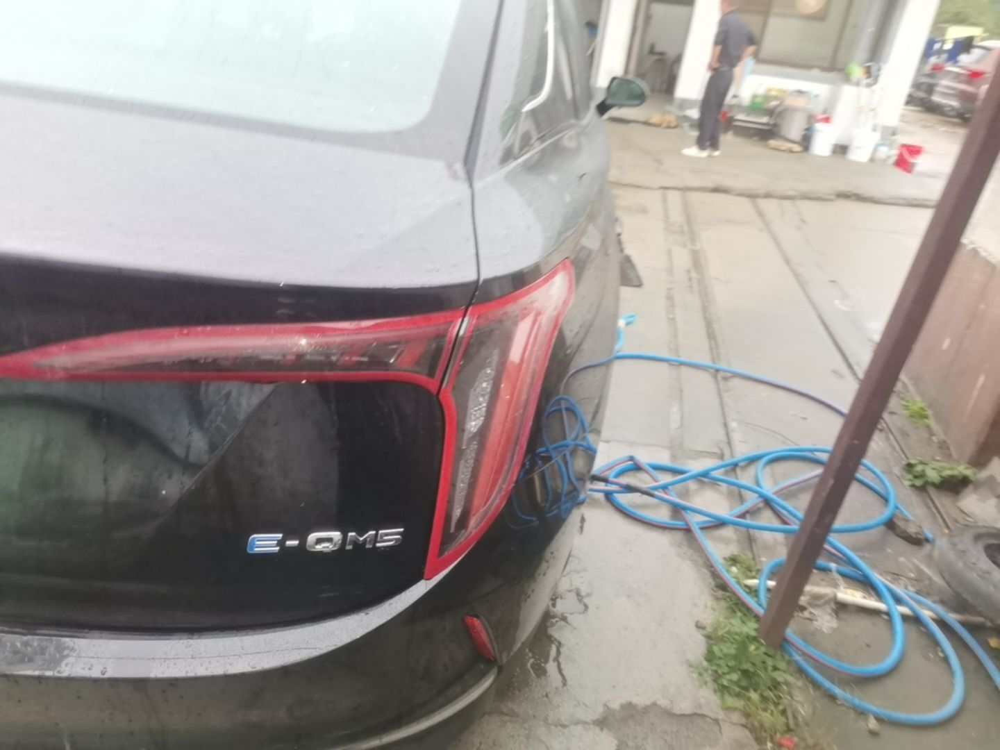 Hongqi E-QM5 2023 Revised Version Basic Travel Edition — снимка 9
