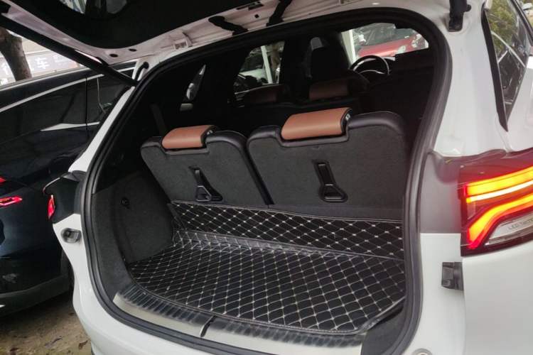 Used BYD Tang New Energy 2021 EV Four-Wheel Drive High-Performance Luxury Model